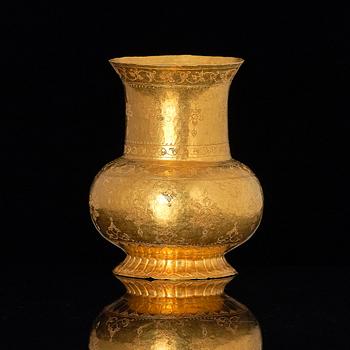 A rare gold vase, China or Central Asia, 12th-14th century.