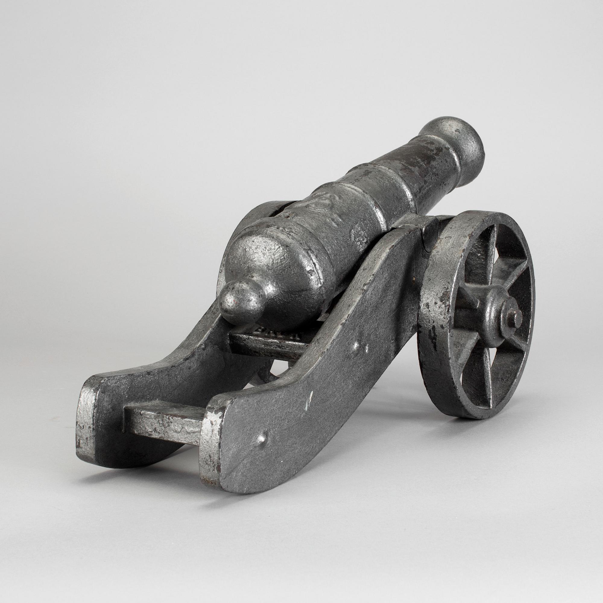 KANON, gjutjärn, Stavsjö Bruk, 1900-talets mitt.