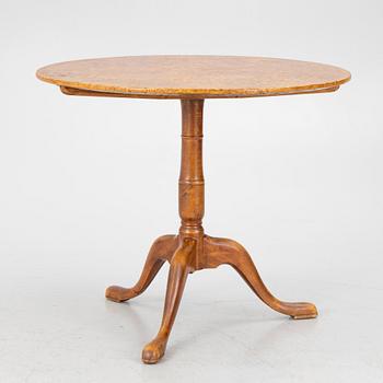 A tilt-top table by A. J. Rosendahl (master active in Arboga 1762-1836).