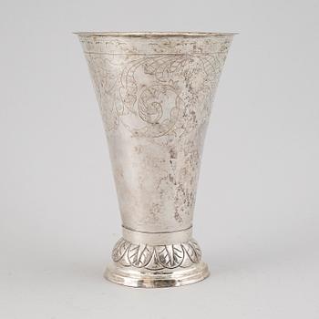 A Swedish early 19th century silver beaker, mark of Sven Dahlstrom, Gavle (1778-1804).