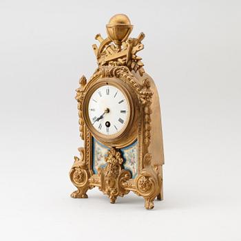 BORDSPENDYL, Frankrike, 1800-tal.