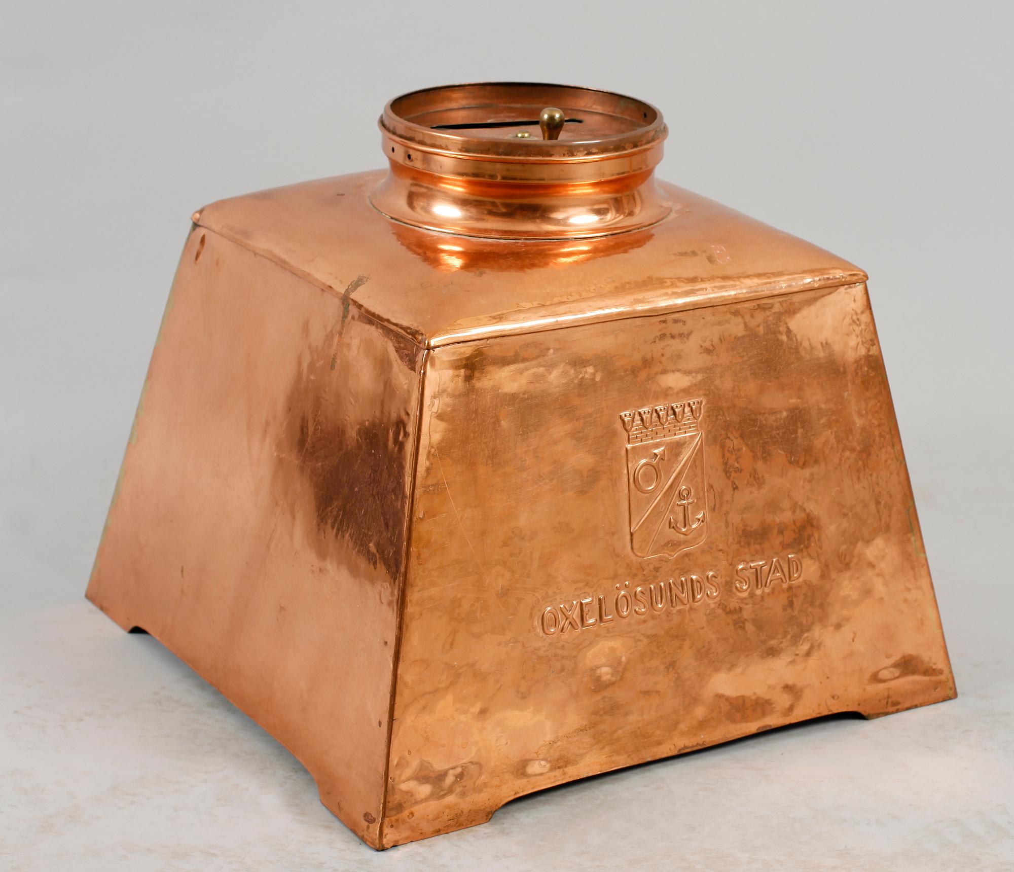VALURNA, koppar, märkt Oxelösunds Stad, 1900-talets första hälft.