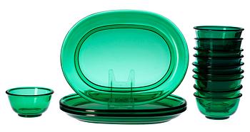 438. A Josef Frank and Estrid Ericson set of 10 green glass plates and 10 bowls for Svenskt Tenn.