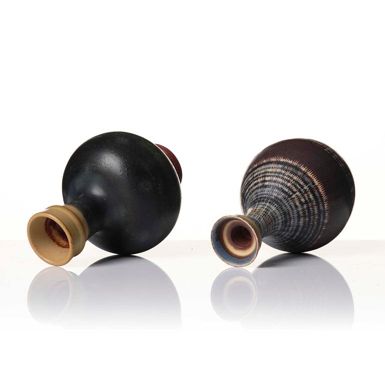 Wilhelm Kåge, a set of two Farsta stoneware vases and a bowl, Gustavsberg Studio 1950s.