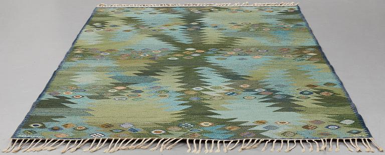 Barbro Nilsson, A CARPET, "Tånga grön", flat weave, ca 253,5 x 177,5 cm, signed AB MMF BN.