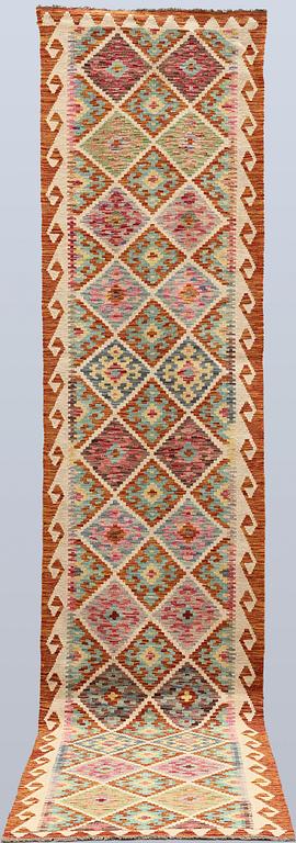 A Kilim runner, approx. 388 x 85 cm.
