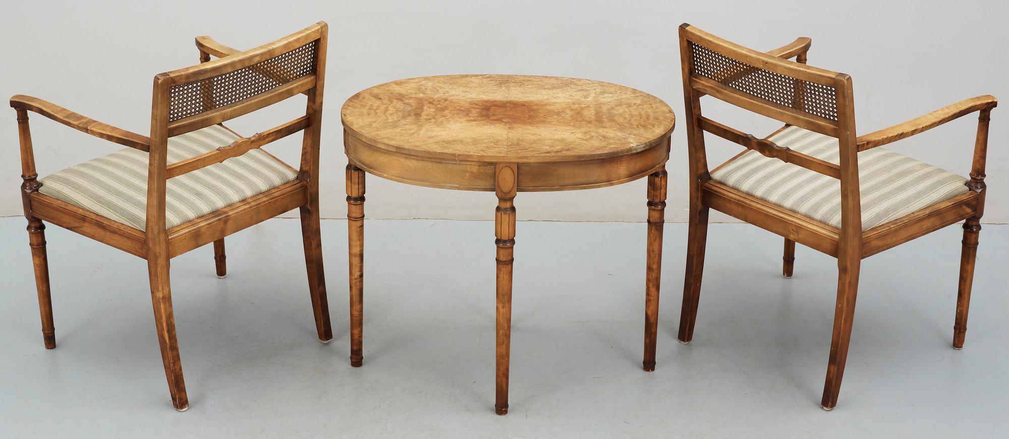BORD samt KARMSTOLAR, ett par, Svenska möbelfabriken, 1920/30-tal.