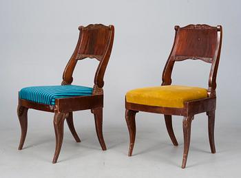 STOLAR, ett par, mahognyfaner, biedermeierstil, Ryssland sekelskiftet 1800/1900-tal.