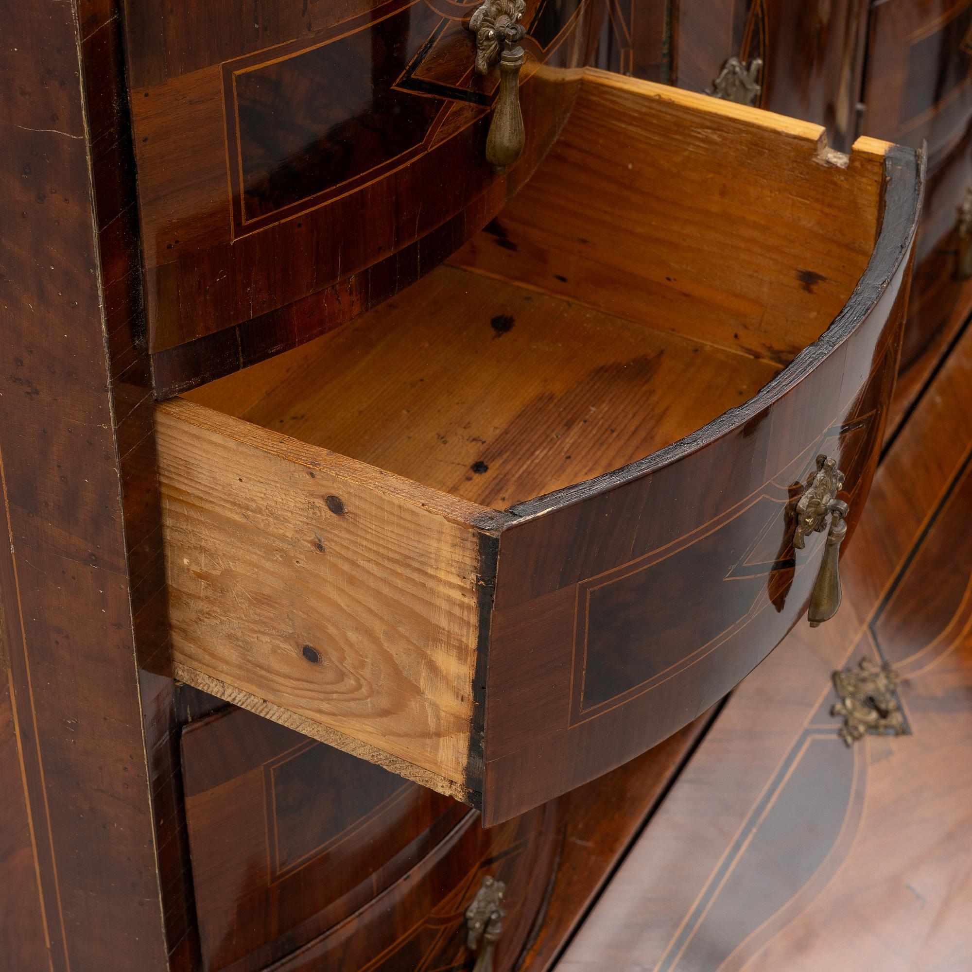 Skåp, senbarock, Tyskland,  1700-tal.