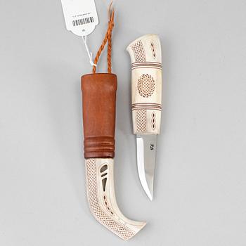 STEFAN GROTH, a Sami reindeer horn knife, signed SG and dated 2000.