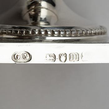 Bordsgarnityr, 3 delar, silver, troligen George Gray, London, England, 1787.