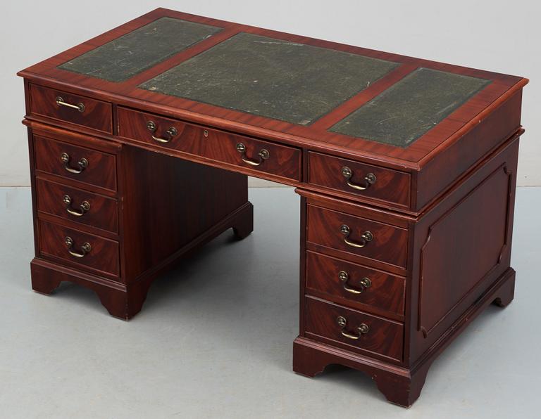 SKRIVBORD, England, 1900-tal.