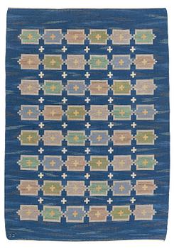 418. Judith Johansson, matta, "Stjärnsund", rölakan, ca 286 x 199 cm, signerad JJ.