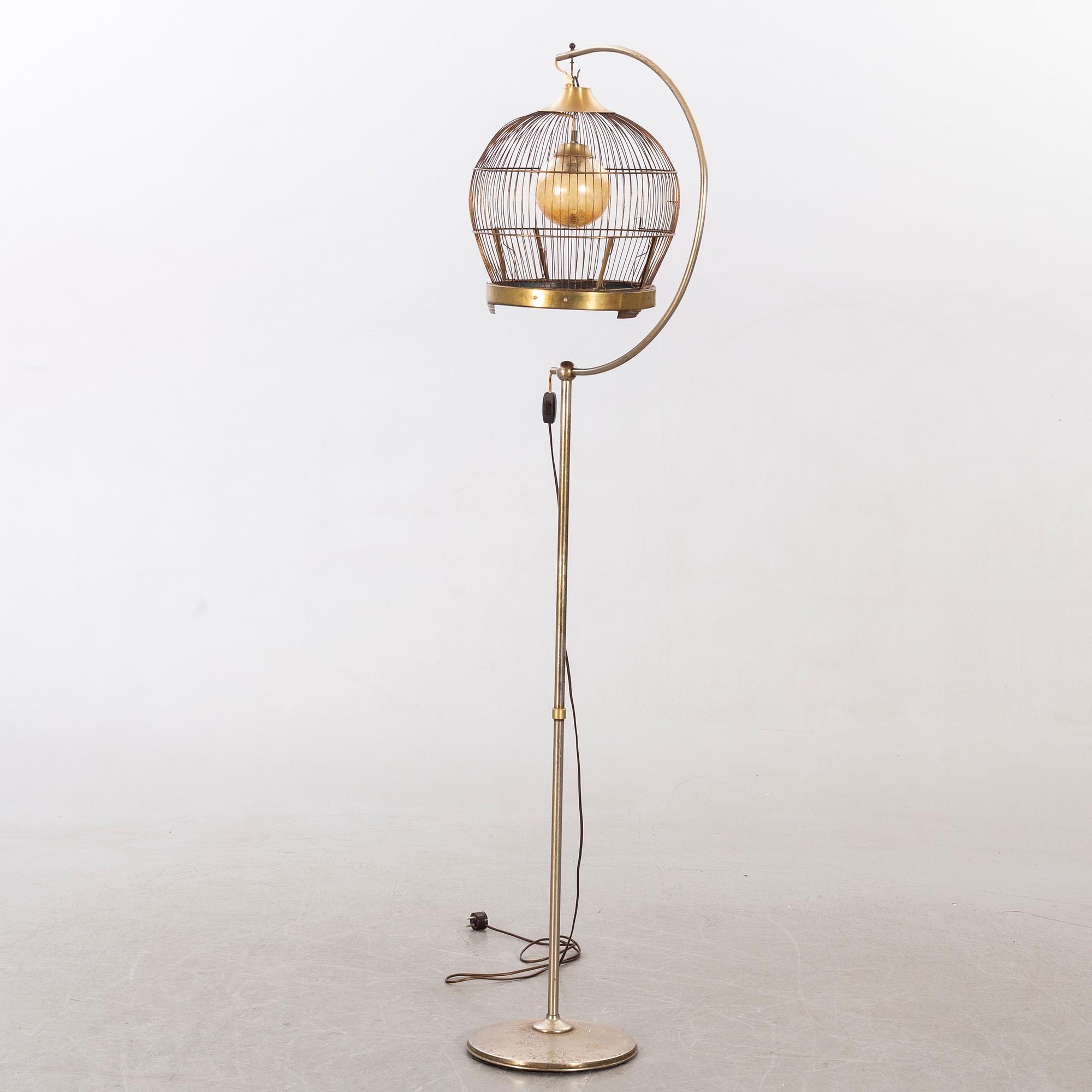 GOLVLAMPA, 1900-talets andra hälft.