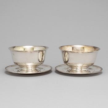 A pair of Swedish 19th century parcel-gilt silver sauce bowls, mark of JP Gronvall, Stockholm 1821.