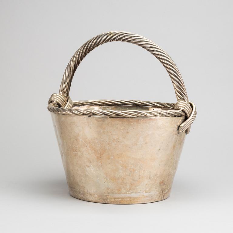 WINECOOLER, BASKET, metal. Second half of the 20th century.