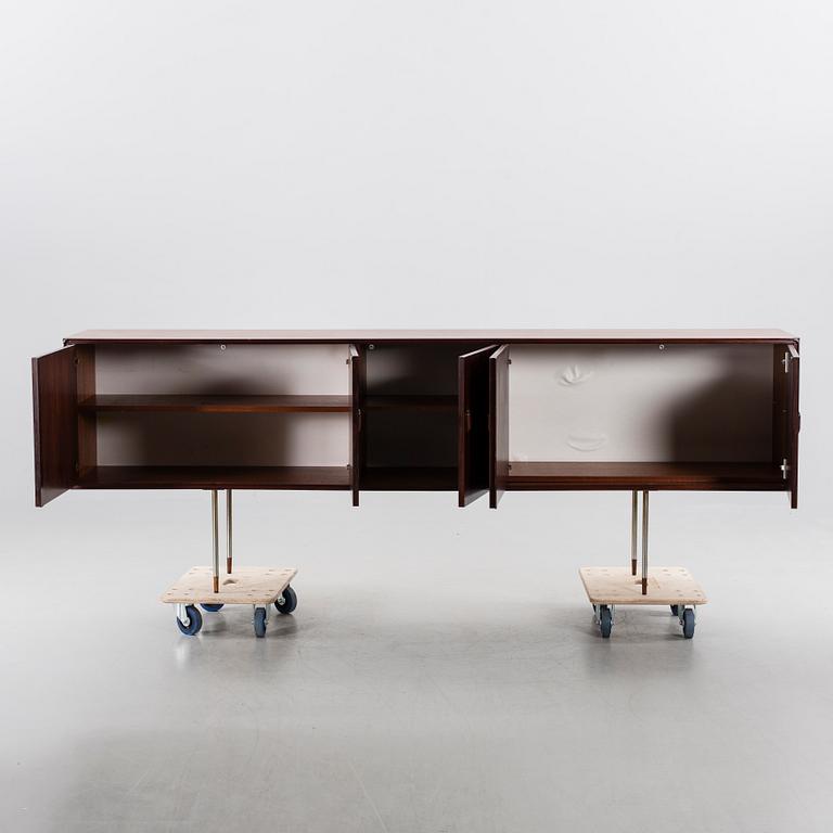 SIDEBOARD, 1960/70-tal. CITES-intyg.