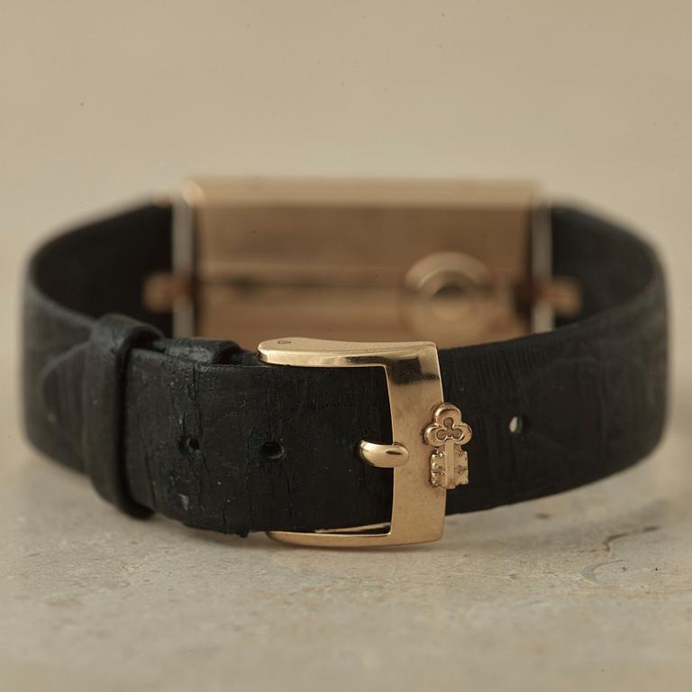 CORUM, Golden Bridge, wristwatch, 20 x 33 (40) mm,