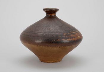 Kyllikki Salmenhaara, A CERAMIC VASE.