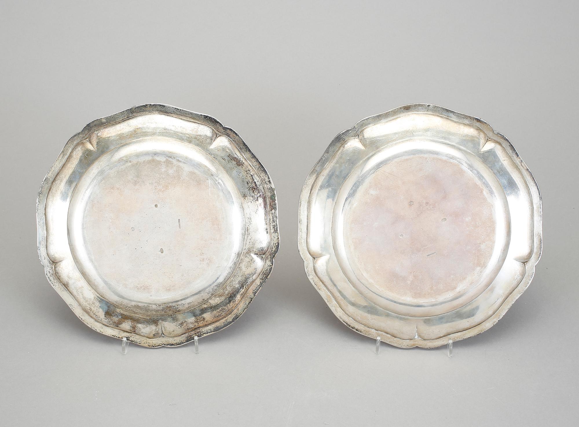 FAT, ett par, silver, otydlig mästarstämpel, Köpenhamn 1868. Vikt tot ca 1163 gram.