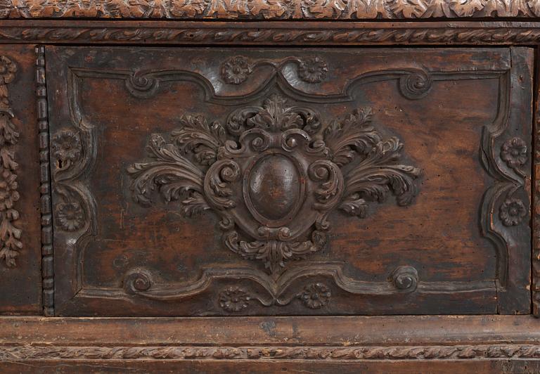 CASSONE, Mannerism, 1600-talets första hälft/mitt.