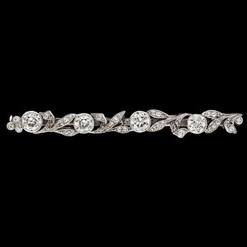 1240. An old cut diamond brooch, total carat weight circa 1.60 cts, circa 1920's.