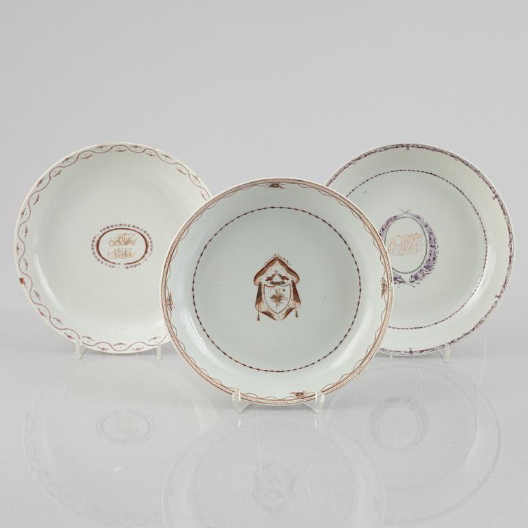 Three porcelain plates, China, Jiaqing (1796-1820).