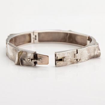 BJÖRN WECKSTRÖM, A sterling silver bracelet "Ceres". Lapponia, Helisnki 1970.