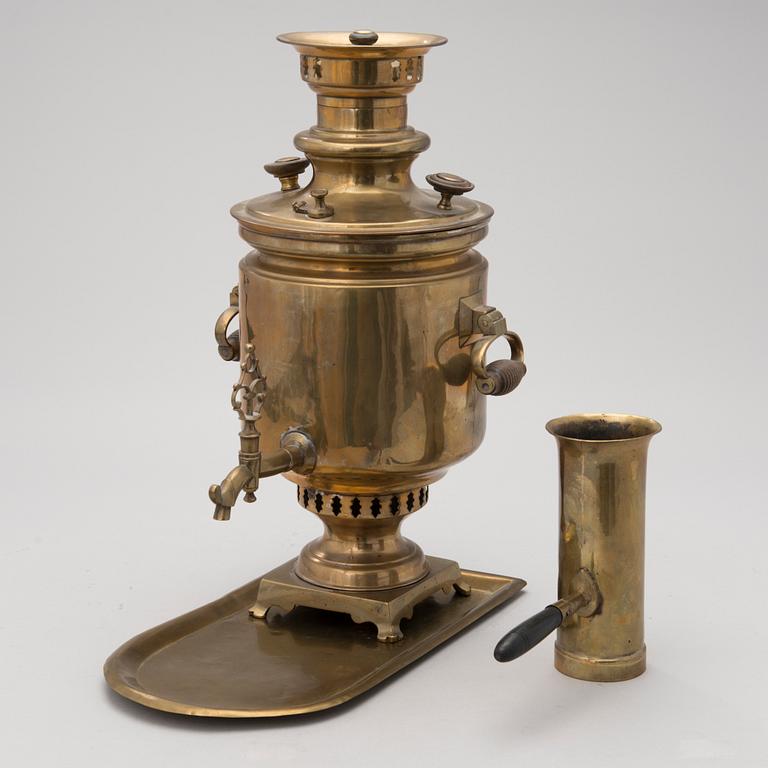 SAMOVAARI, messinkiä, Venäjä 1800-luvun loppu.