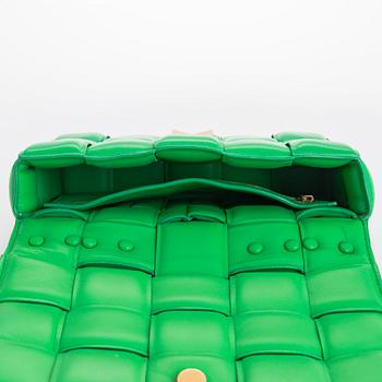 Bottega Veneta, väska, "Chain Cassette".