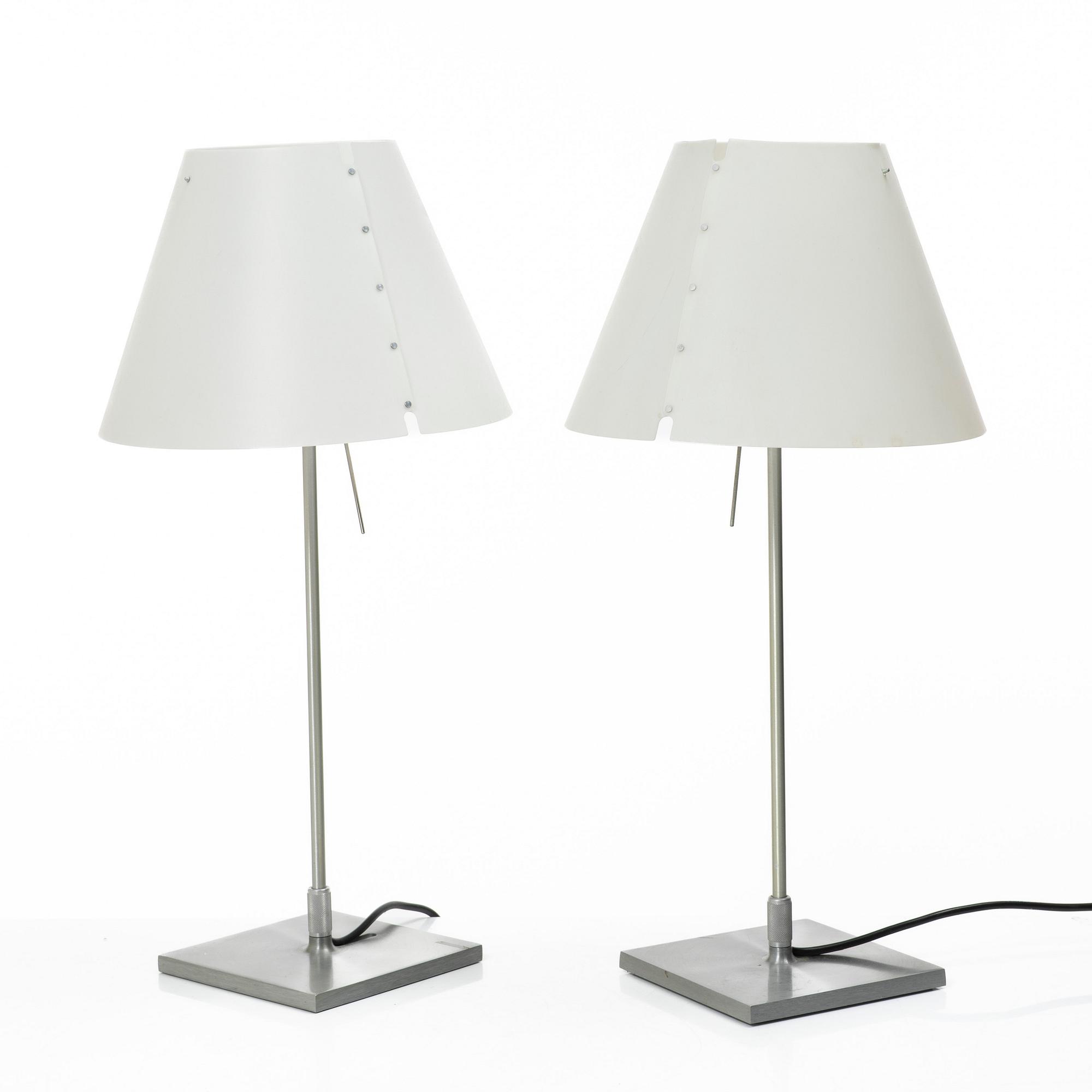 Paolo Rizzatto, a pair of 'Costanza' table lamps, Luceplan, Italy.