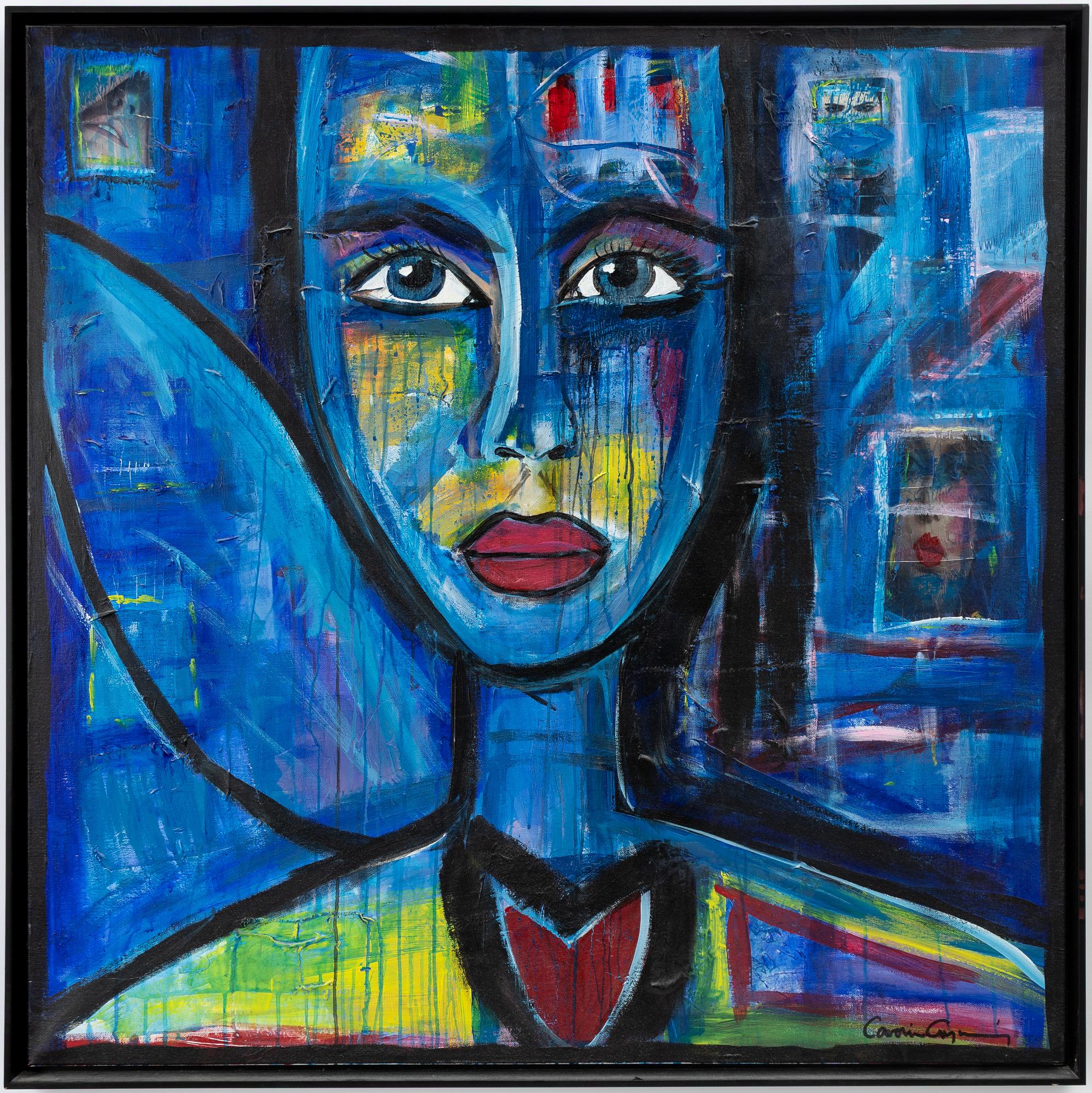 Carolina Gynning, Porträtt mot blå fond.