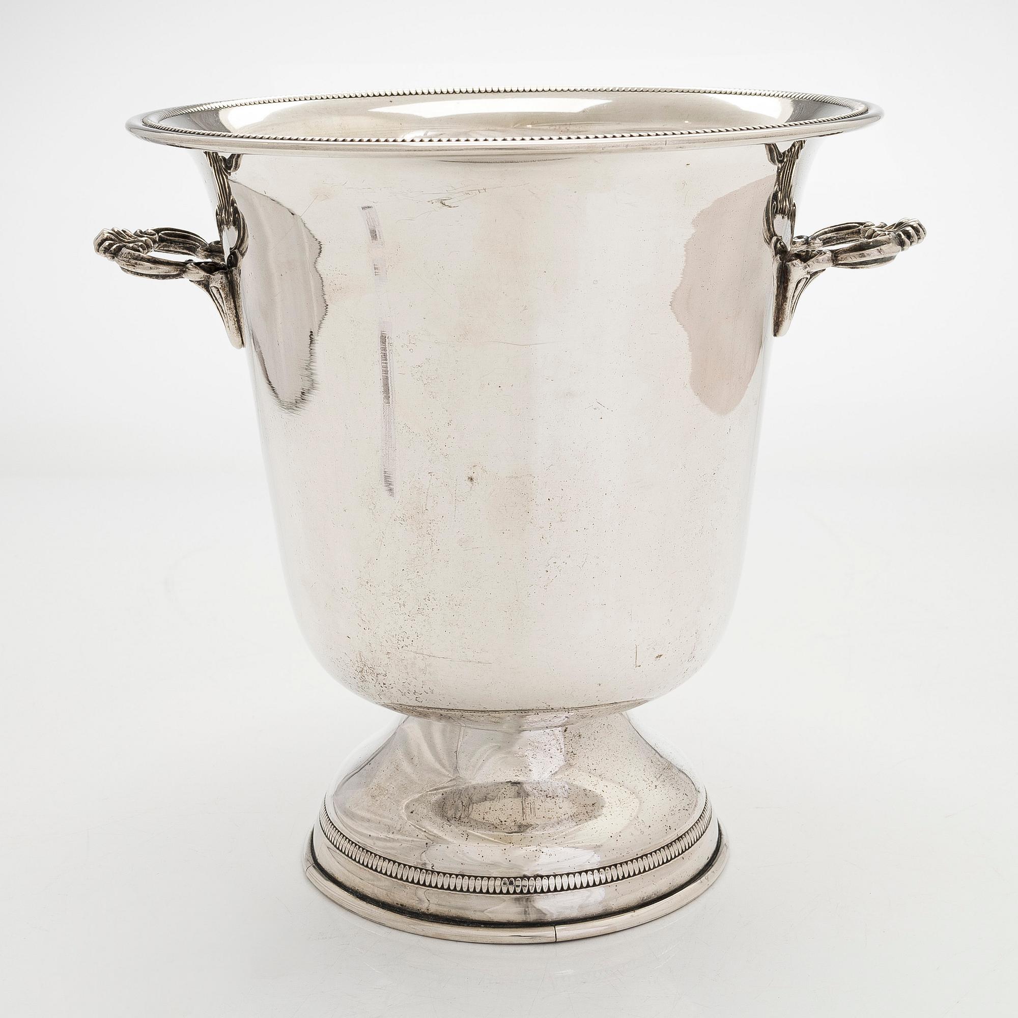 Samppanjajäähdytin, Ranska 1900-luvun loppu.