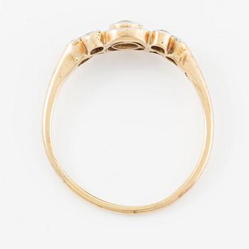 Ring, 14K gold with old-cut and rose-cut diamonds.