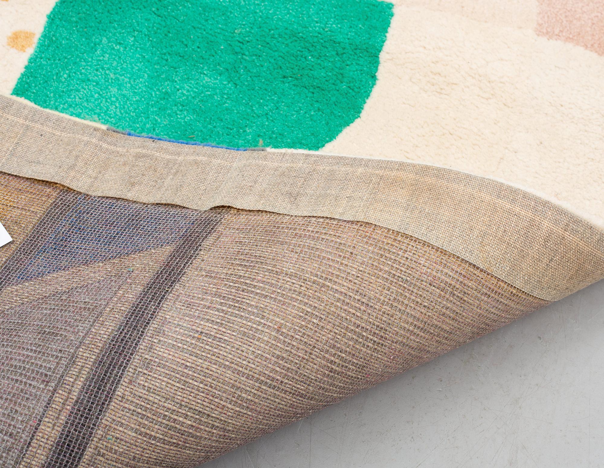 Josef Frank, matto, "Matta nr 1", handtufted, ca 347 x 257 cm.