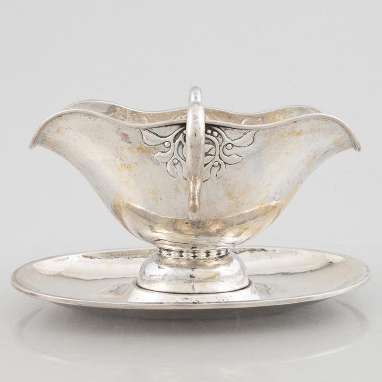 Sauceboat, silver, Fritz Heimbürger, 1926, Denmark.