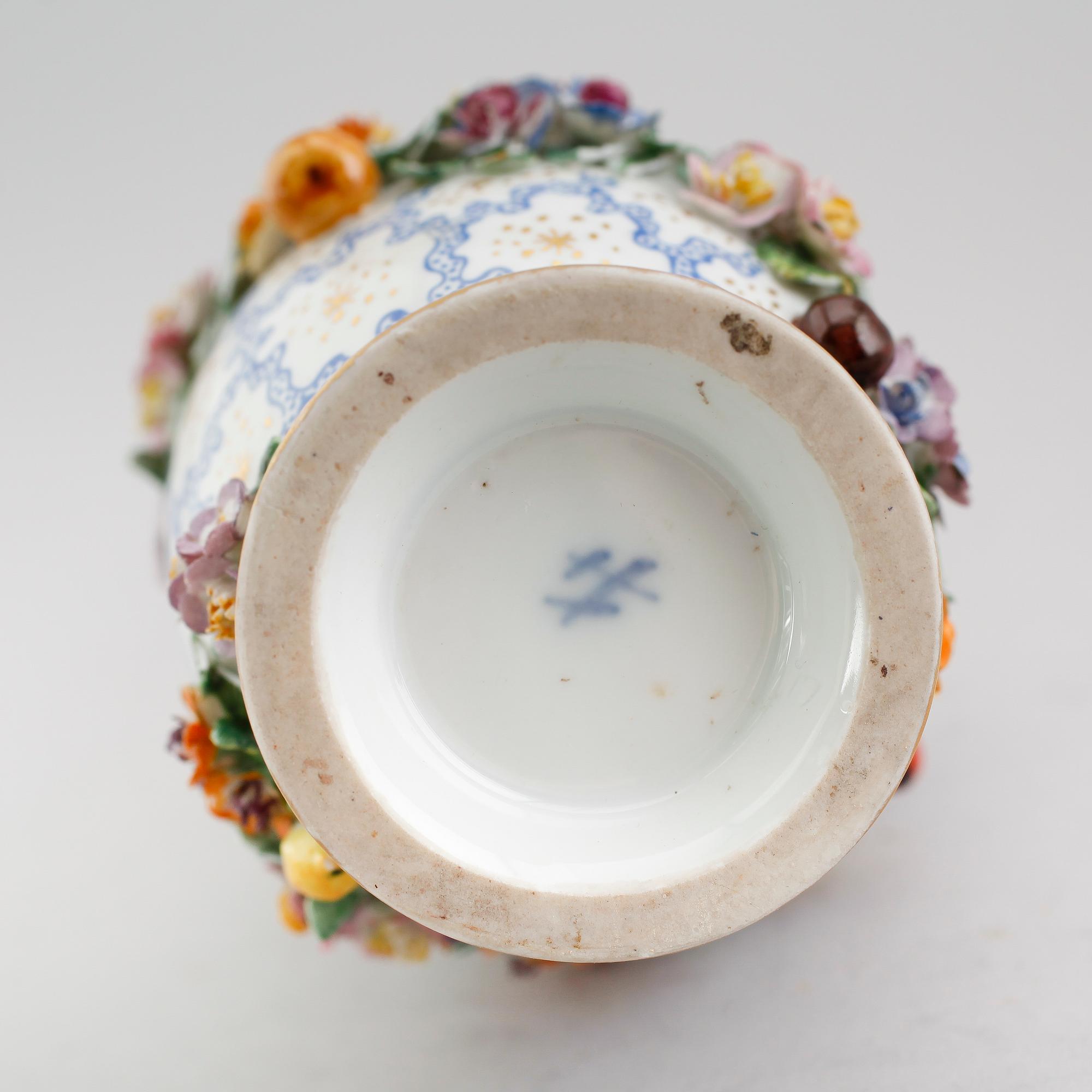 VAS, porslin, Meissen, 1900-talets första hälft.