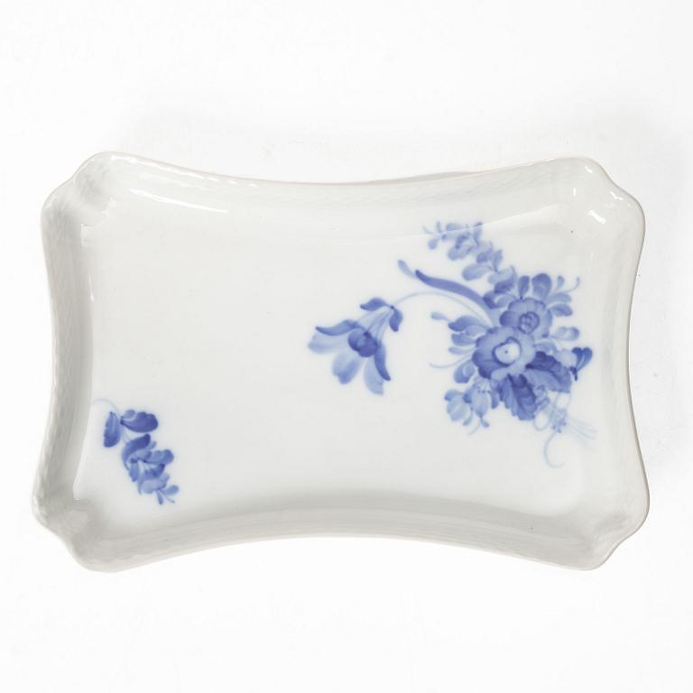 Royal Copenhagen, kaffeservis, 54 delar, "Blå blomst", Danmark, 1900-talets andra hälft.