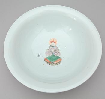 SKÅL, porslin, Kangxistil, Kina troligen sent 1800-tal.