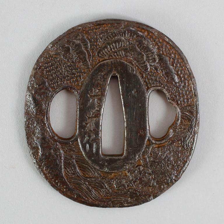TSUBA, järn, Japan, Mitsunaga, 1800-tal.