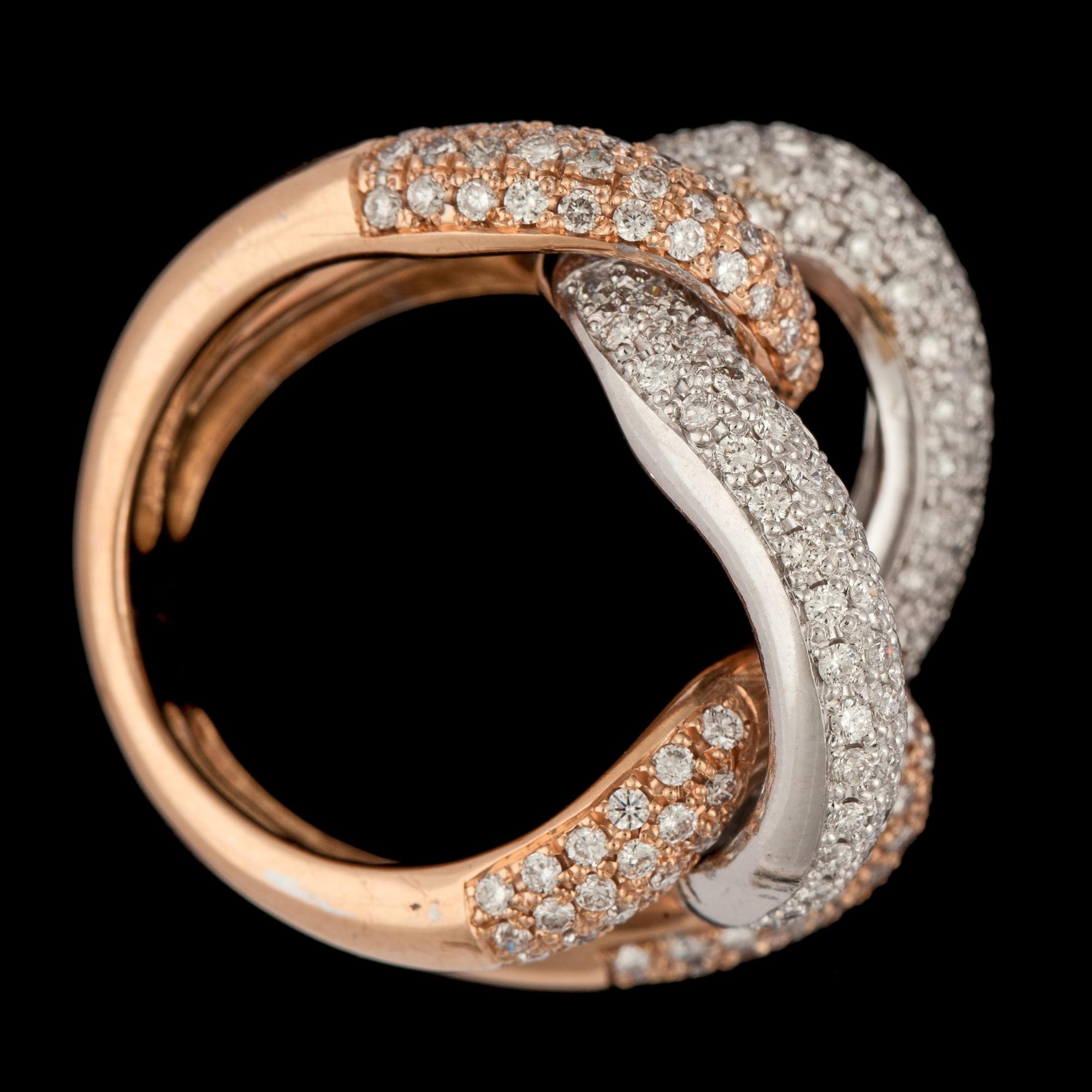 RING, briljantslipade diamanter,  tot. 3.64 ct.