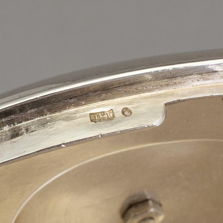 A silver sugar bowl by Jacob Engelberth Torsk, Stockholm, 1903. Weight 526 grams.
