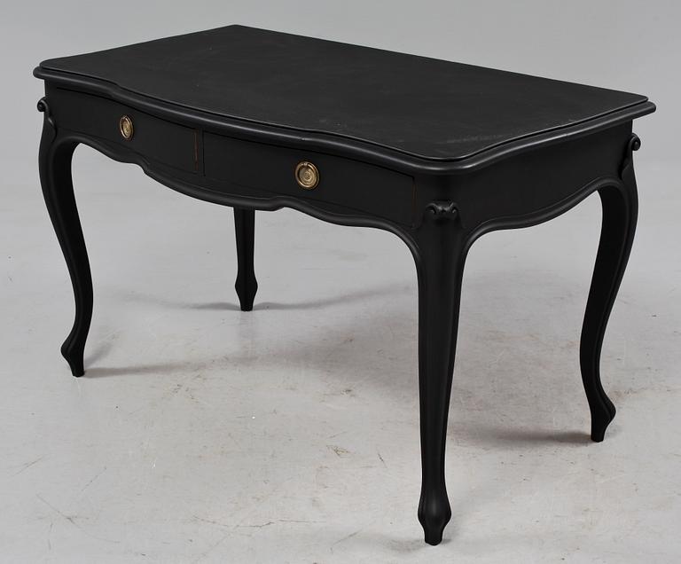 SKRIVBORD, rokokostil, 1900-talets första hälft.