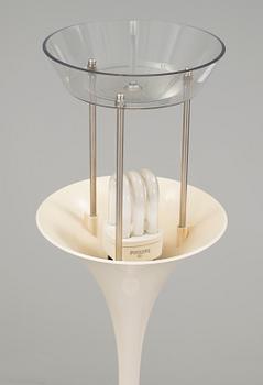 GOLVLAMPA, "Pantella", Verner Panton, 1900-talets andra hälft.