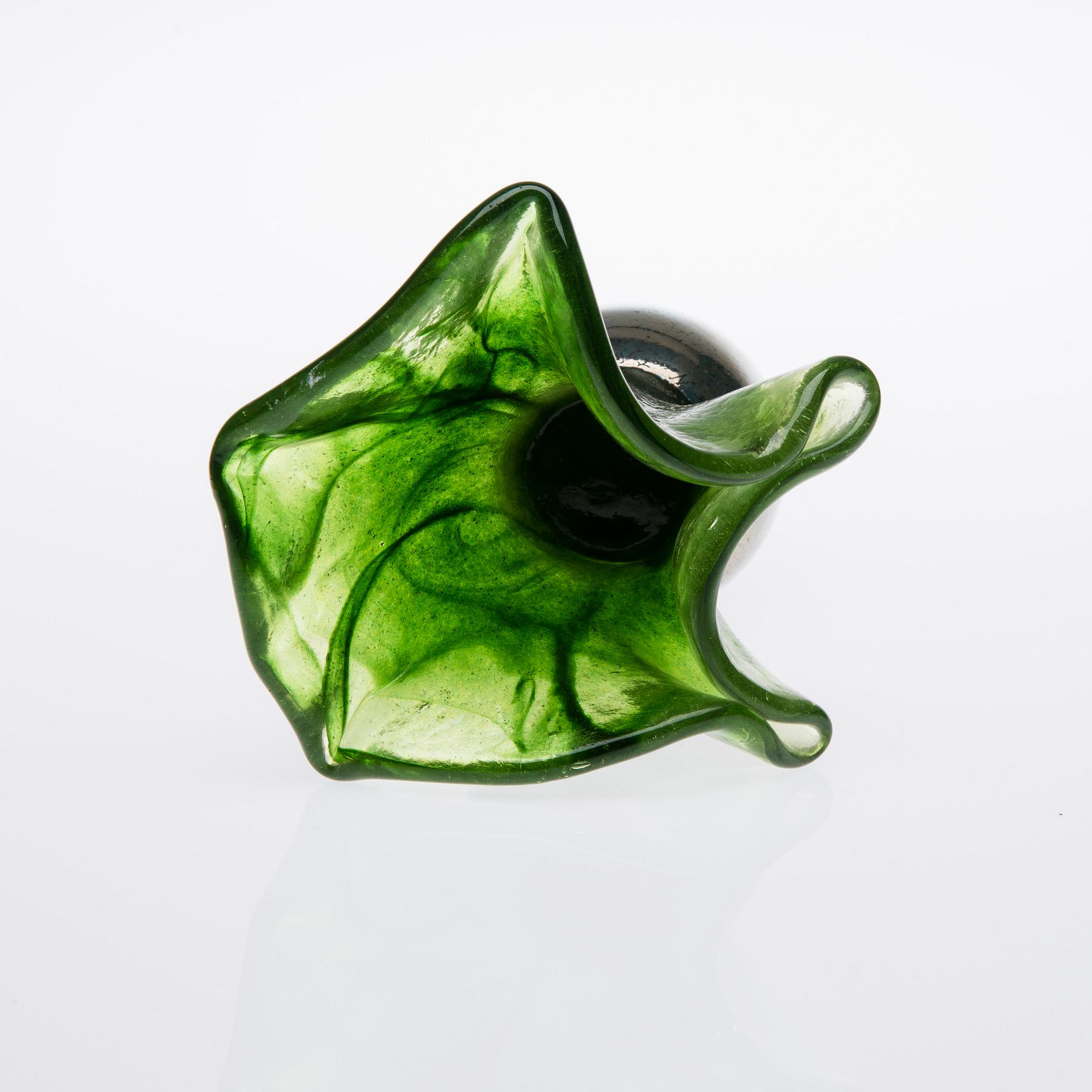 FIGURIN, glas, signerad Oiva Toikka Nuutajärvi Notsjö, numrerad 60/1000.