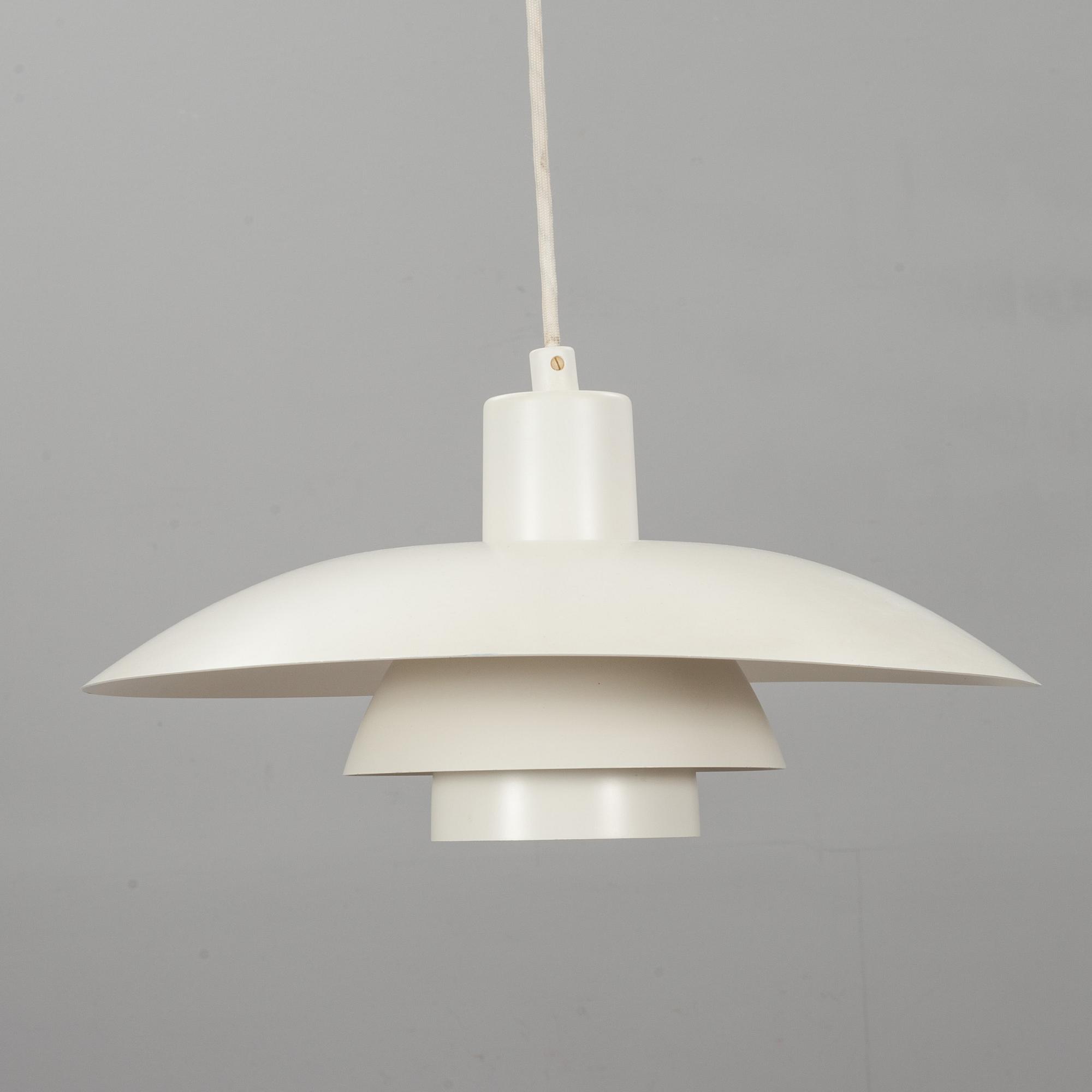 TAKLAMPA, "PH 4", Poul Henningsen för Louis Poulsen Danmark.