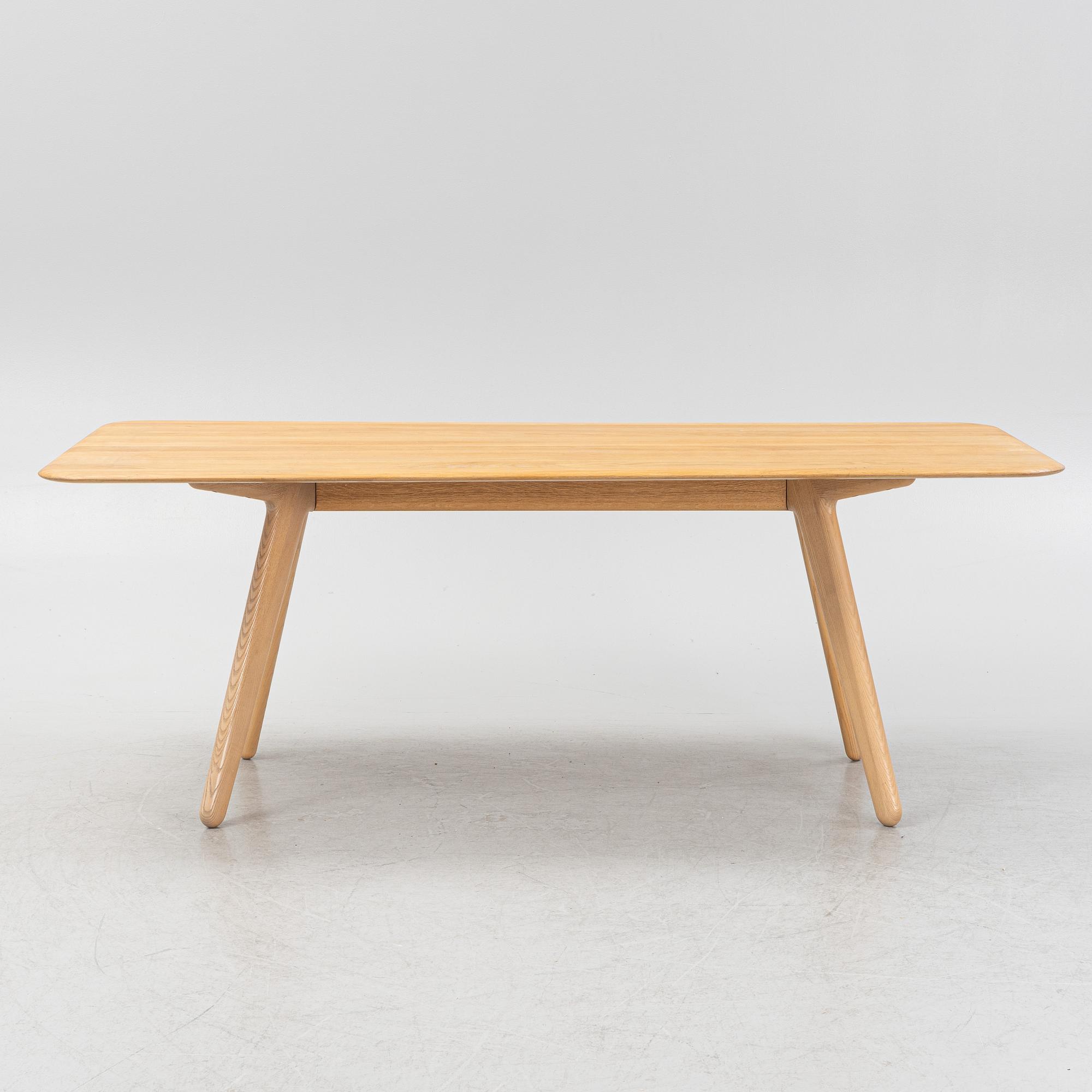 Tom Dixon, a 'Slab Table' 21st Century.