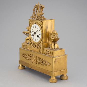 BORDSUR, empire, 1800-talets första hälft.