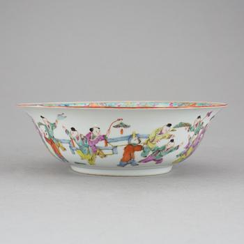 SKÅL, porslin, Kina, omkring 1900.