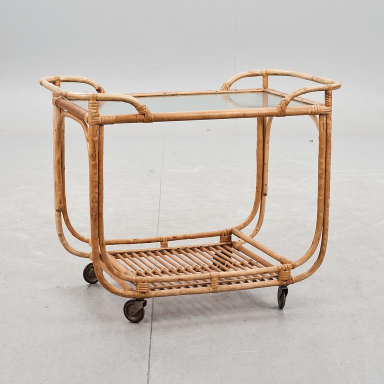 SERVERINGSVAGN, 1900-talets första hälft.